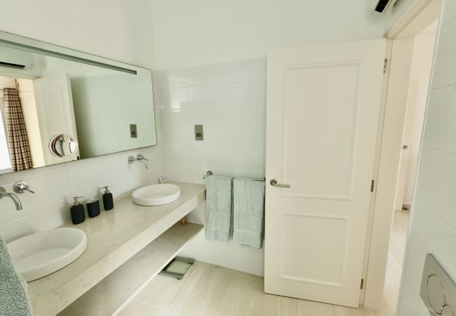 Villa in Carvoeiro - Villa Susanna Villa in Carvoeiro - Villa Susanna