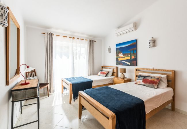 Villa in Carvoeiro - Casa Marianna Villa in Carvoeiro - Casa Marianna
