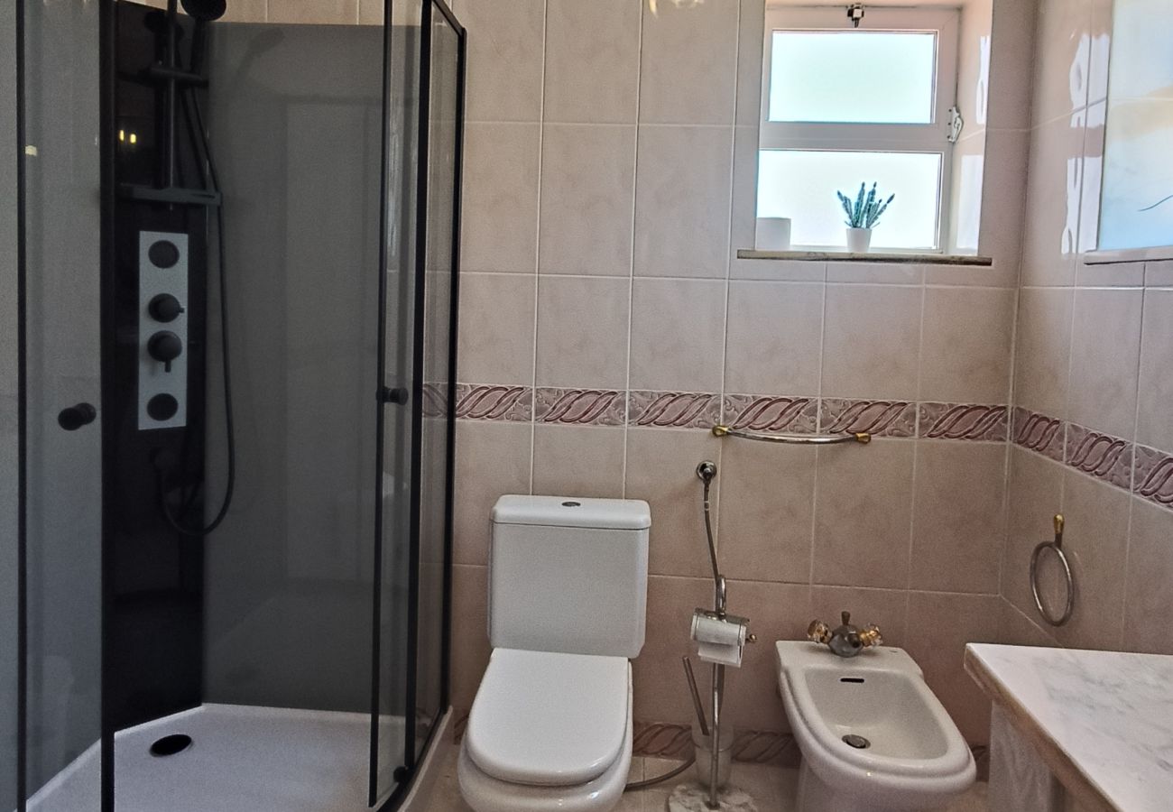 Villa in Lagoa - Casa Bonita