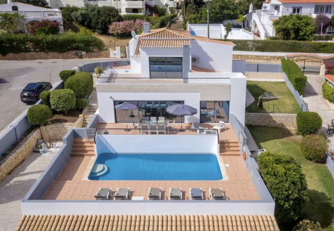 Villa in Carvoeiro - Villa Patricia Villa in Carvoeiro - Villa Patricia
