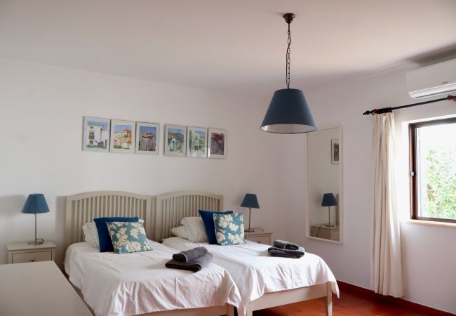 Villa in Carvoeiro - Casa Lourenço Marques Villa in Carvoeiro - Casa Lourenço Marques