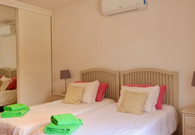 Villa in Carvoeiro - Casa Lourenço Marques Villa in Carvoeiro - Casa Lourenço Marques