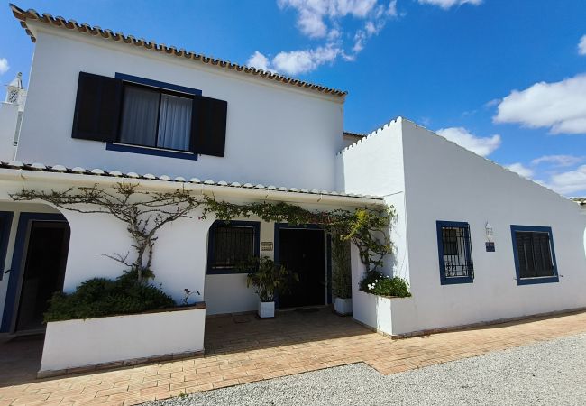 Villa in Carvoeiro - Casa Lourenço Marques Villa in Carvoeiro - Casa Lourenço Marques
