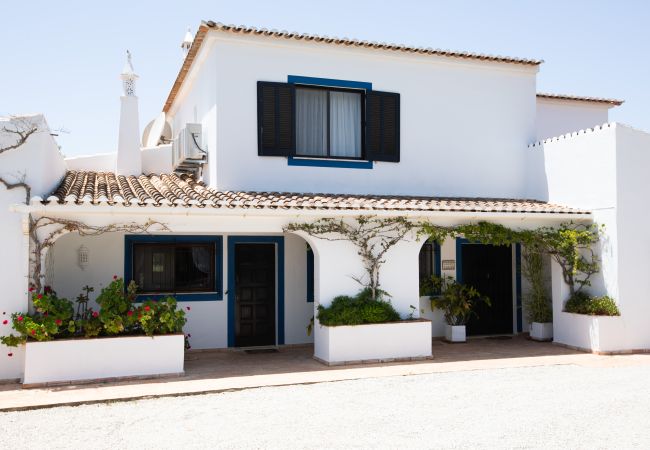 Villa in Carvoeiro - Casa Lourenço Marques Villa in Carvoeiro - Casa Lourenço Marques