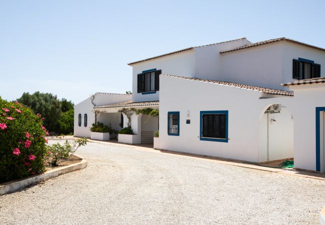 Villa in Carvoeiro - Casa Lourenço Marques Villa in Carvoeiro - Casa Lourenço Marques