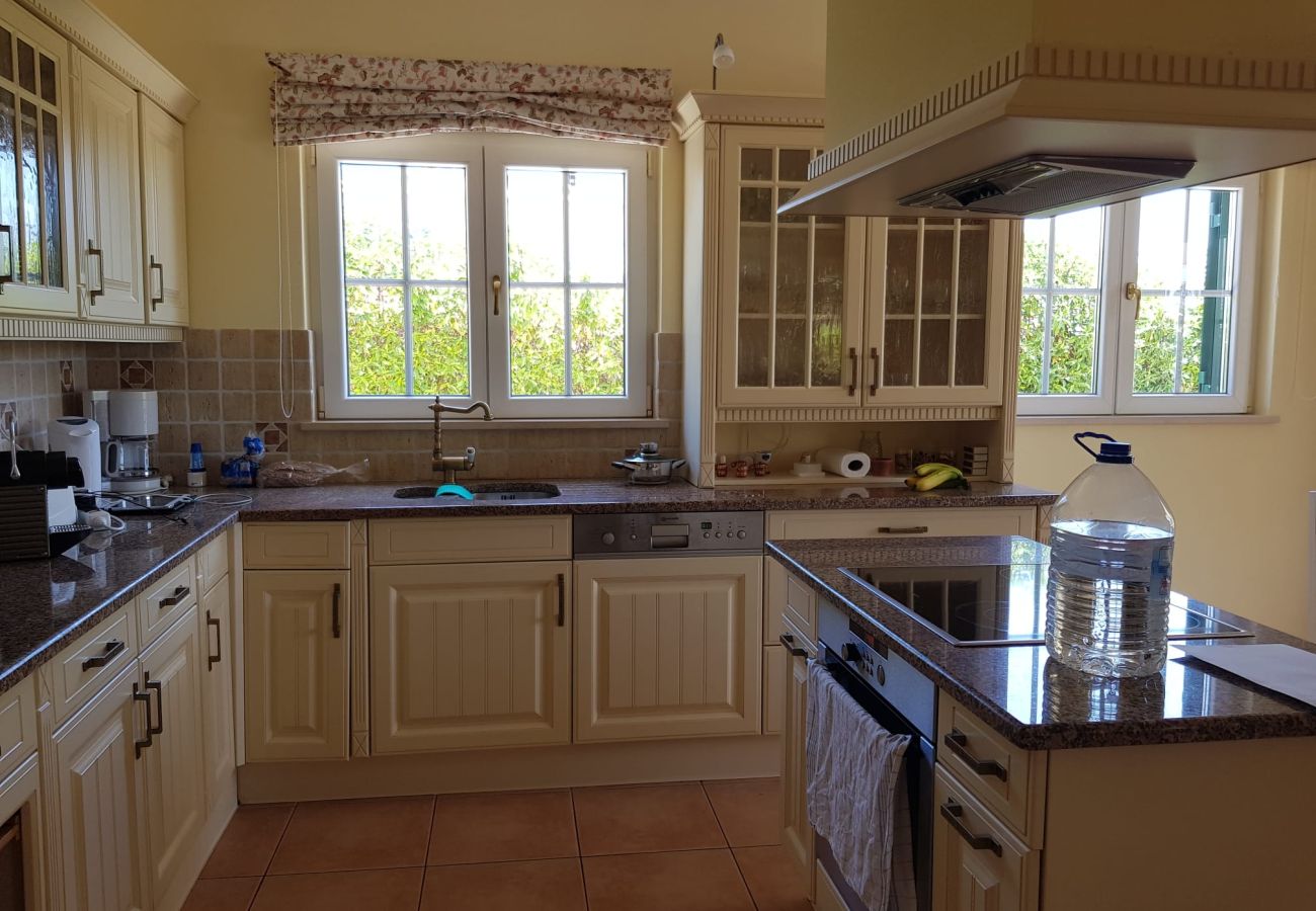 Villa in Carvoeiro - Vila Nautilus