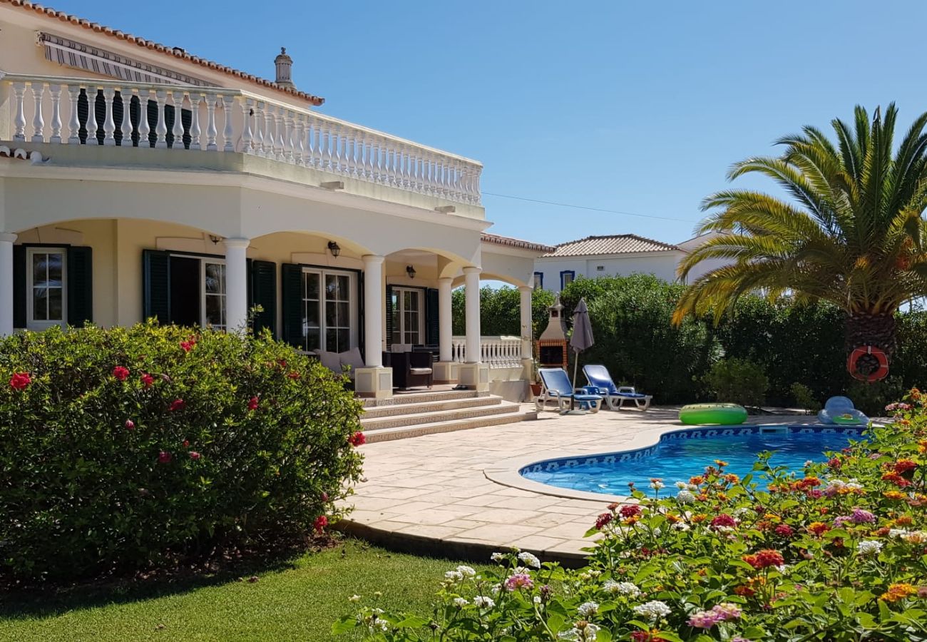 Villa in Carvoeiro - Vila Nautilus