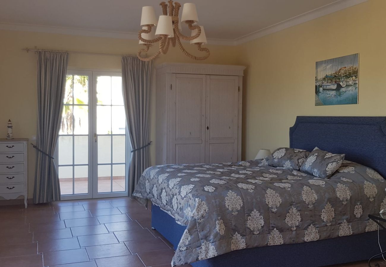 Villa in Carvoeiro - Vila Nautilus