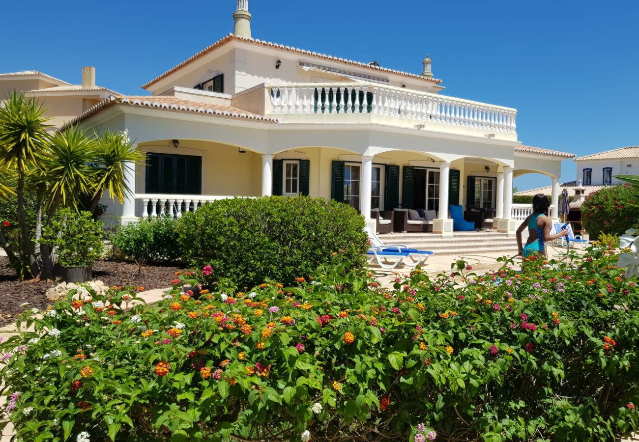 Villa in Carvoeiro - Vila Nautilus