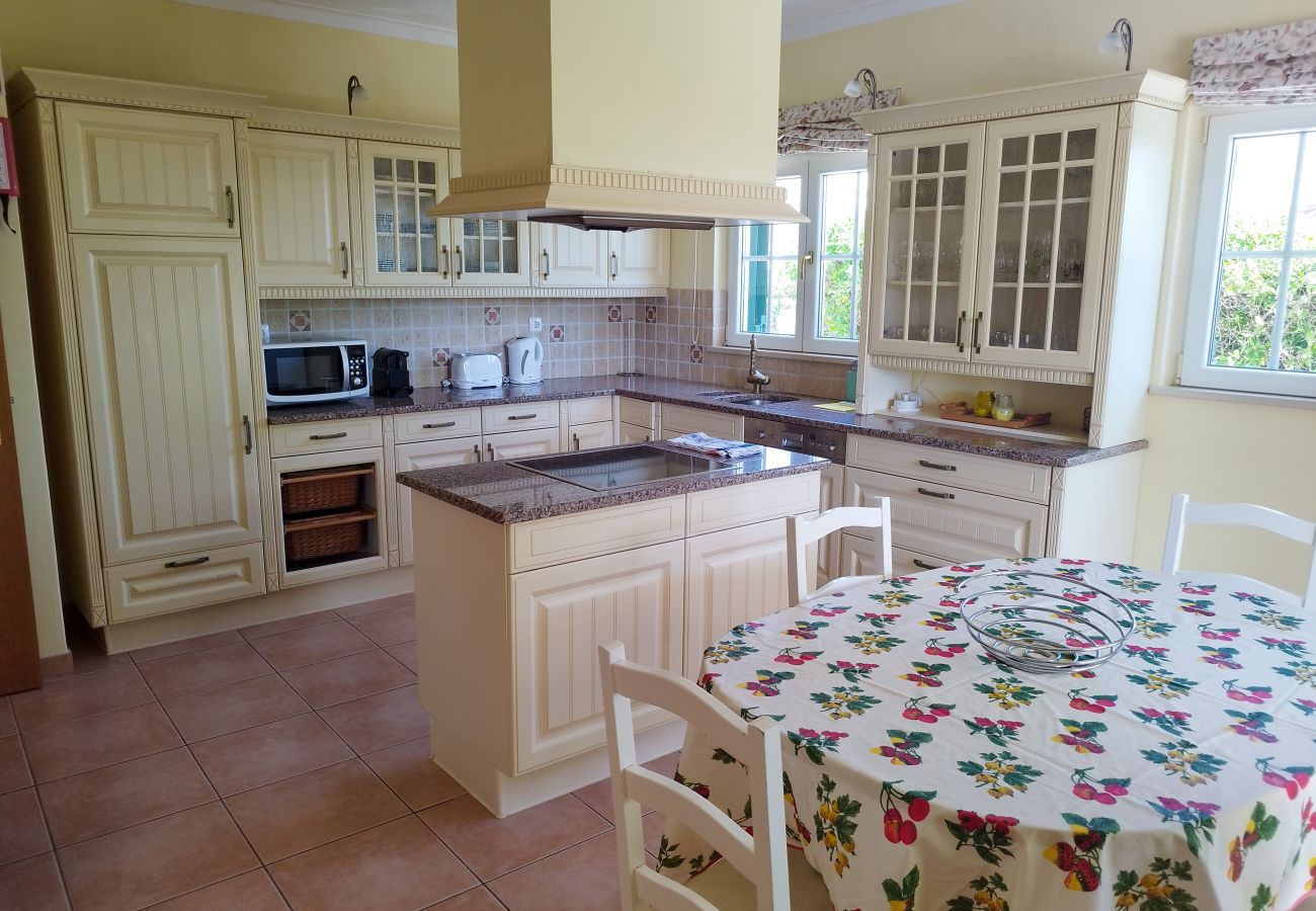 Villa in Carvoeiro - Vila Nautilus