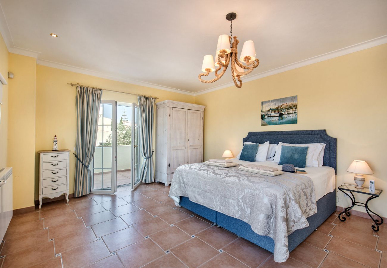 Villa in Carvoeiro - Vila Nautilus