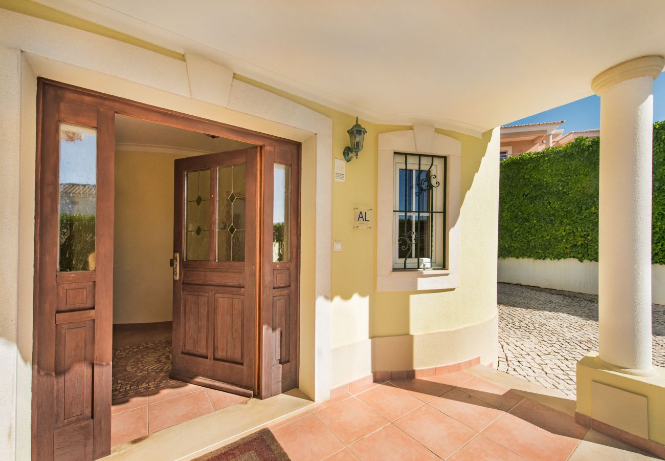 Villa in Carvoeiro - Vila Nautilus