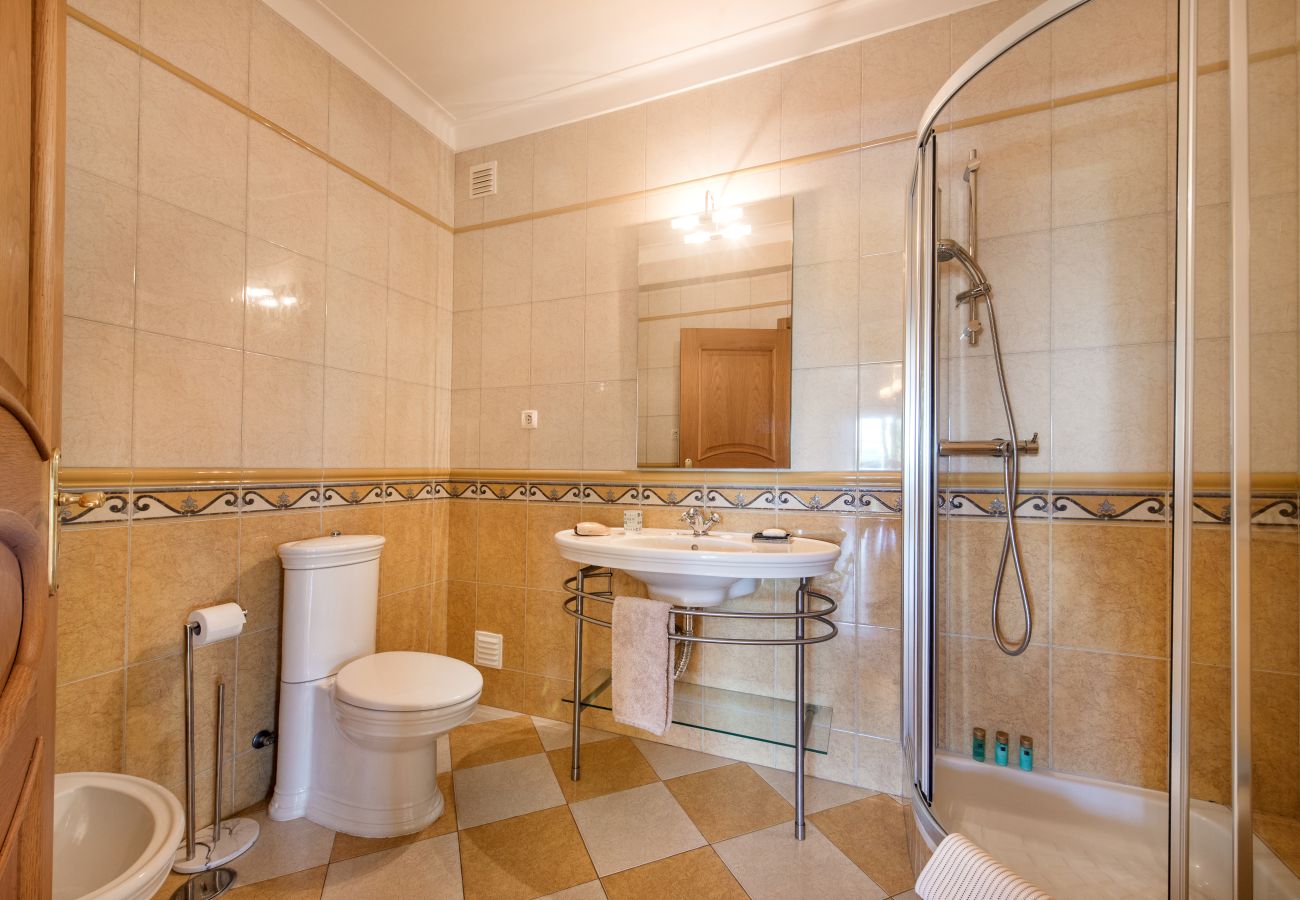 Villa in Carvoeiro - Vila Nautilus