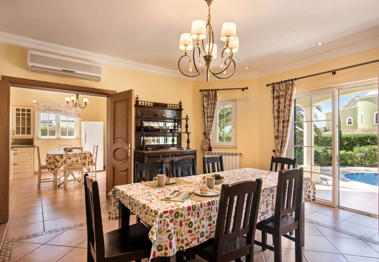 Villa in Carvoeiro - Vila Nautilus