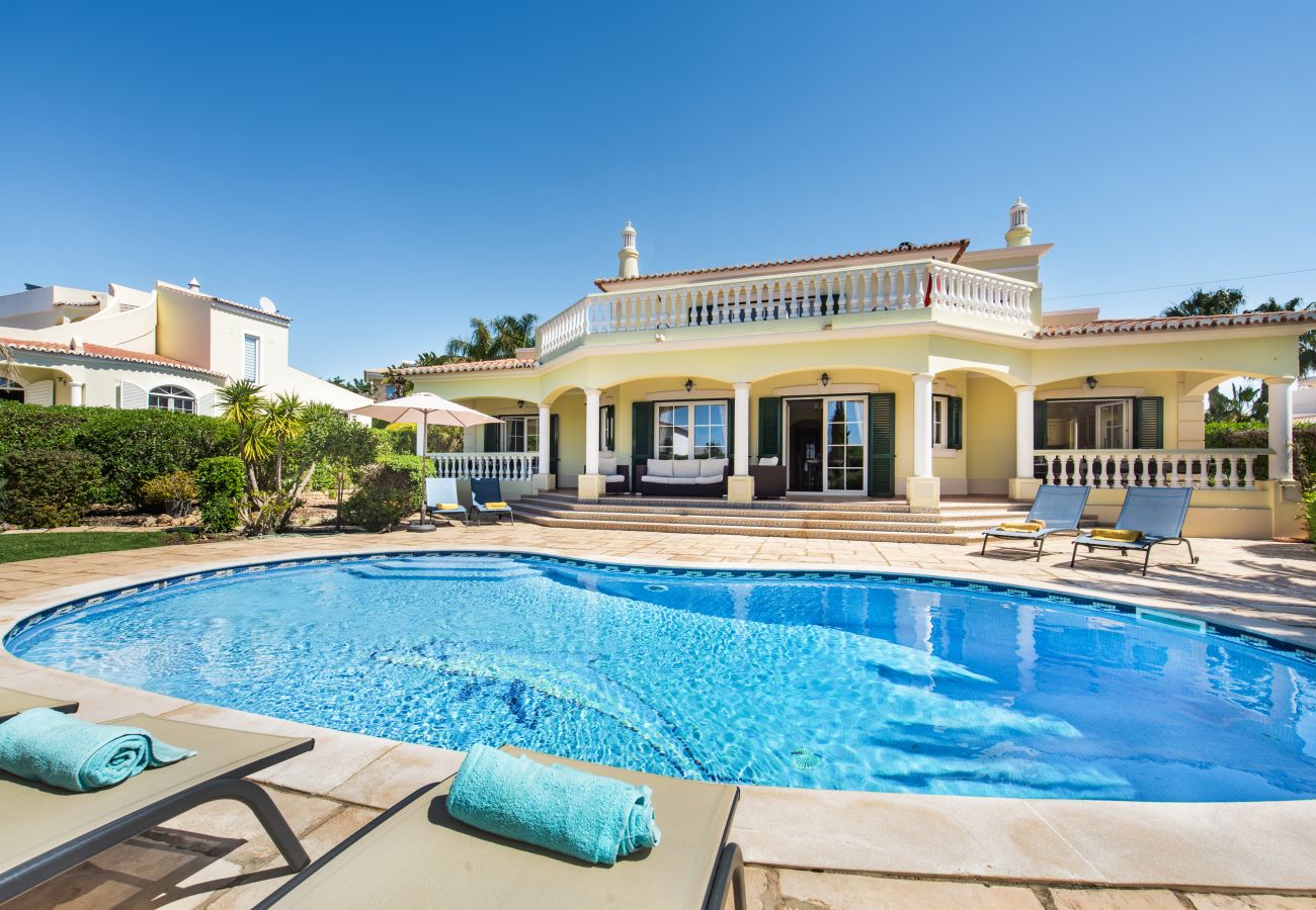 Villa in Carvoeiro - Vila Nautilus