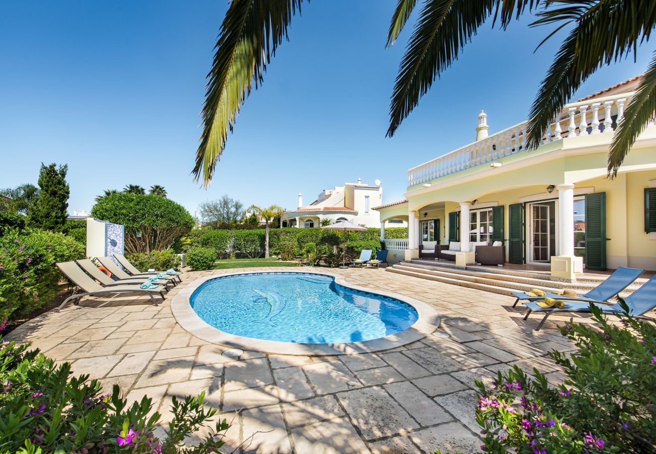 Villa in Carvoeiro - Vila Nautilus