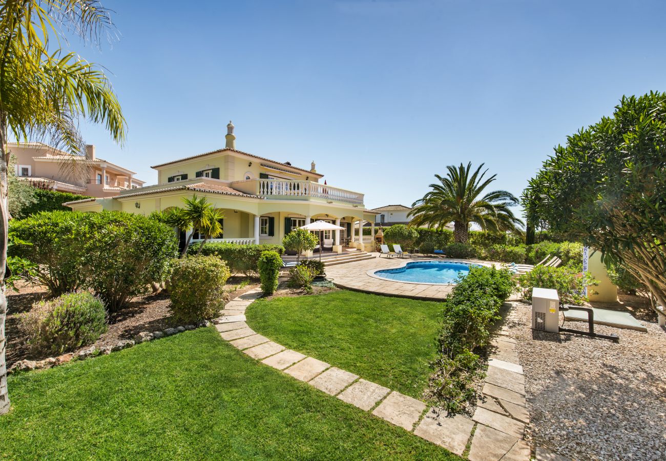 Villa in Carvoeiro - Vila Nautilus