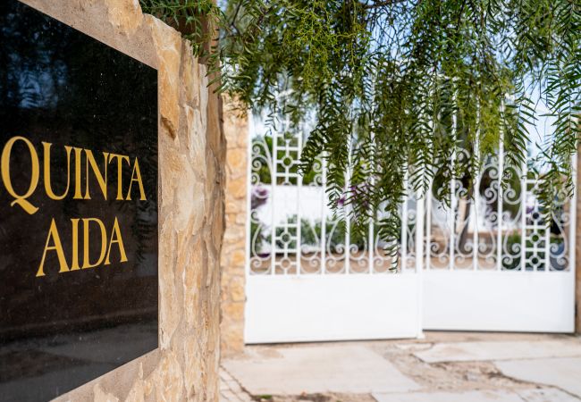 Rent by room in Lagoa - Quinta Aida Double Room