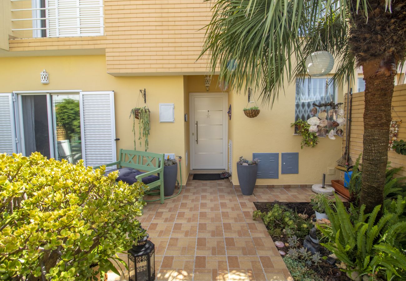 Townhouse in Porches - Elegant 3 Bedroom Townhouse